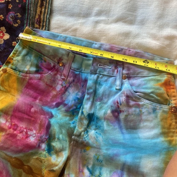 Wranglers tie dyed new - Picture 6 of 9